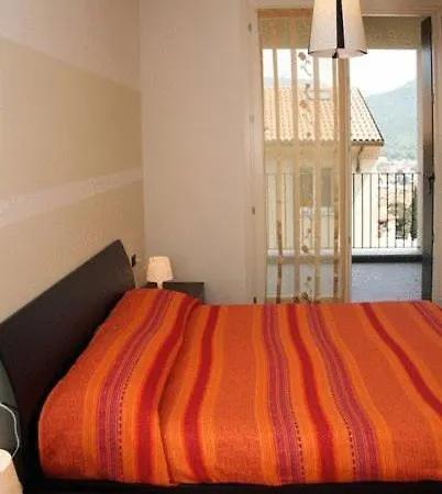 Cozy Appartamento Valmadrera